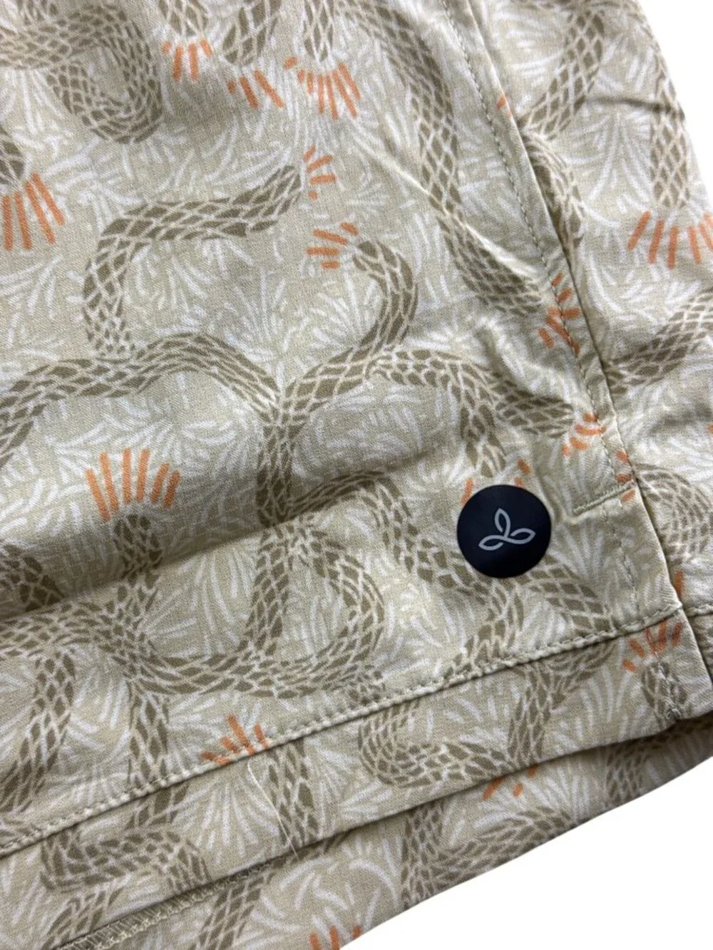 prAna Men's Board Shorts NWT Medium Olive Tan Abstract Print Pull On Swim Trunks